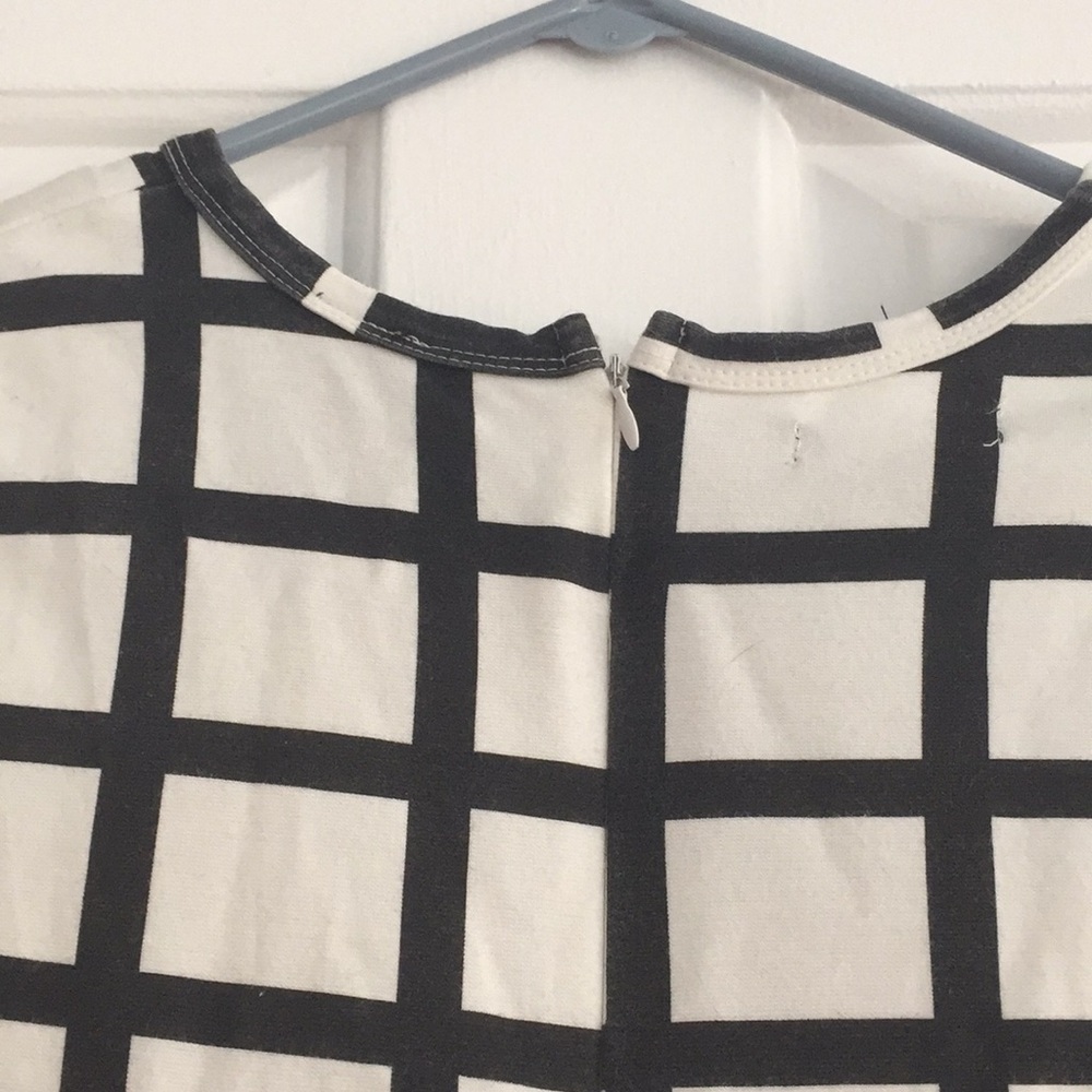 Grid Dress - Picture 5 of 5